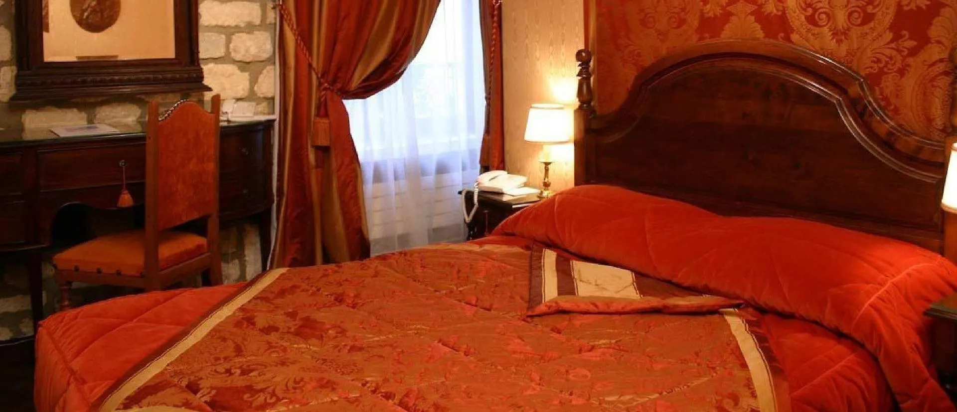 ***  Grand Hotel Dechampaigne Párizs Franciaország