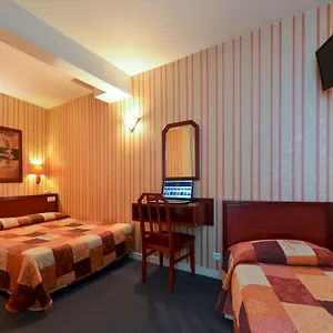 Otel Maison Du Pre