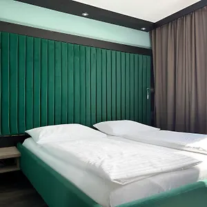 Otel Design & Budget Schoenbrunn Viyana