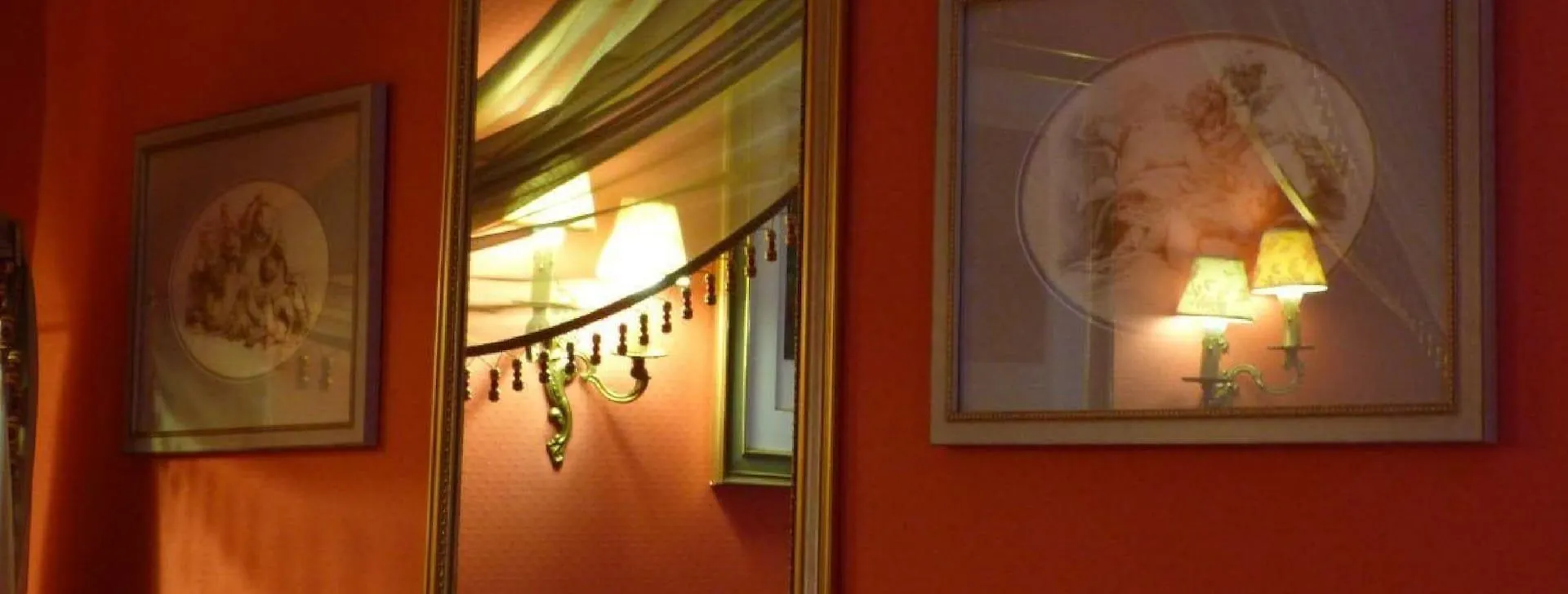 ***  Grand Hotel Dechampaigne Paris France