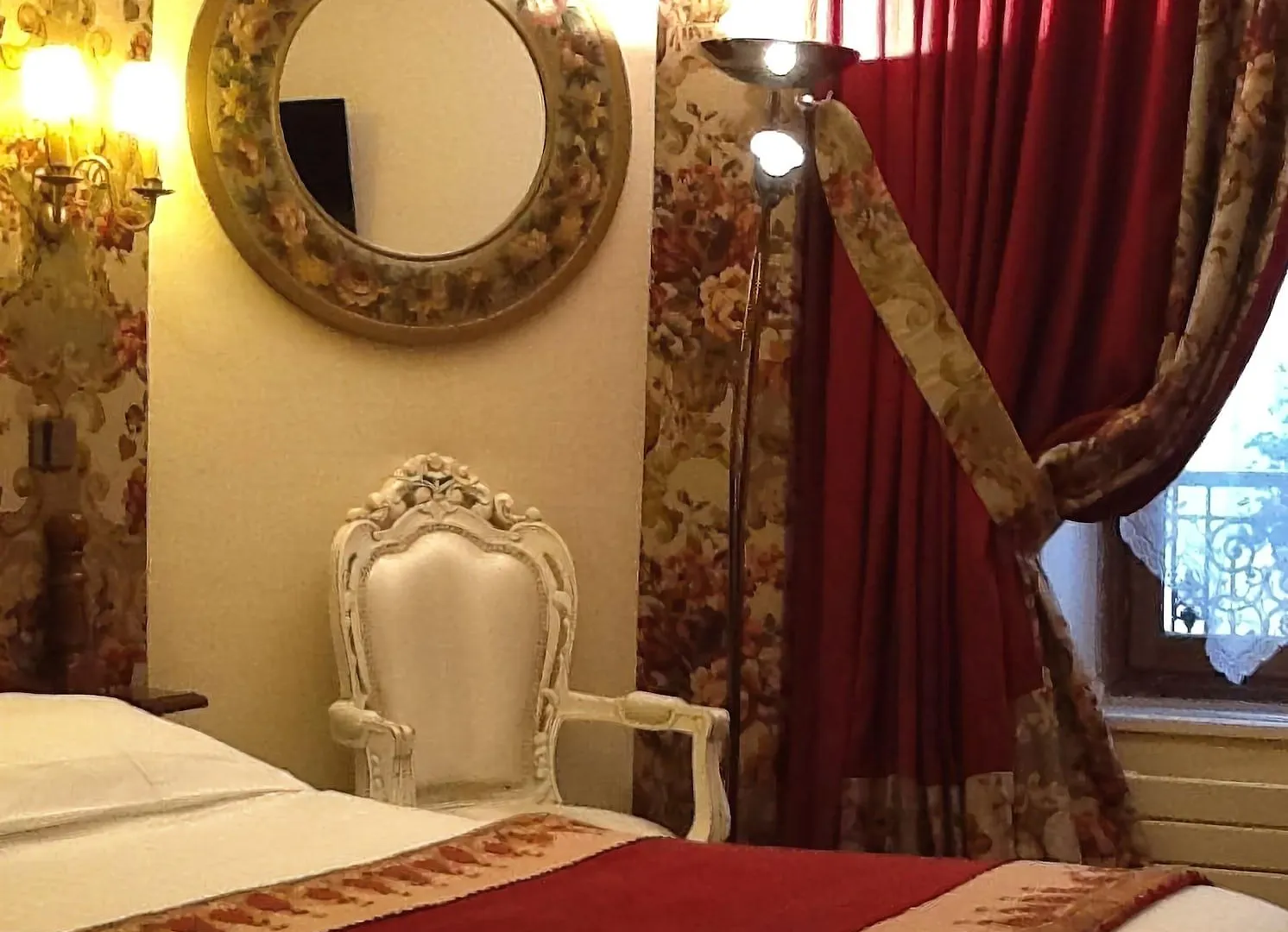 Grand Hotel Dechampaigne Paris 3*,  France