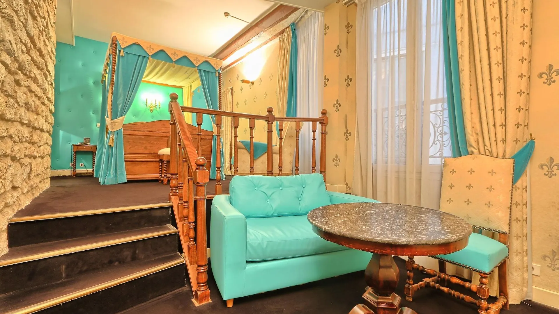 Grand Hotel Dechampaigne Paris 3*,