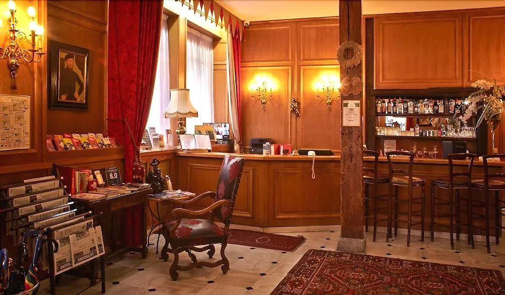 Grand Hotel Dechampaigne Paris